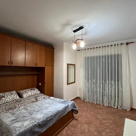 Apartment * טיראנה